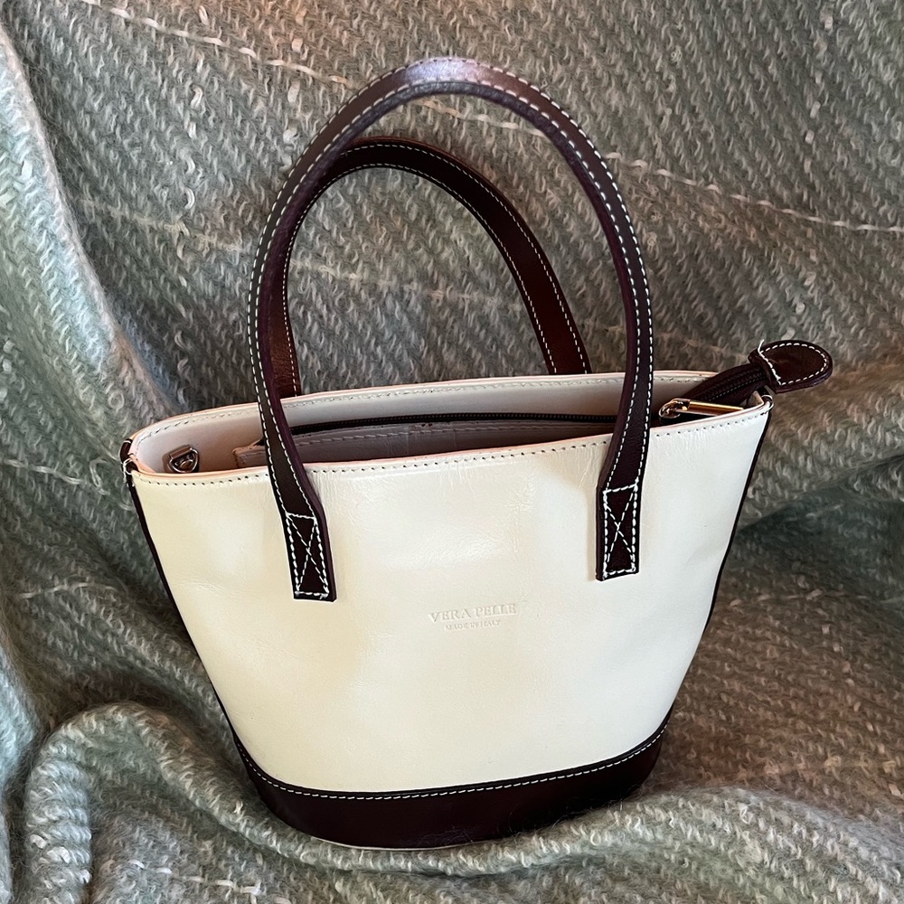 Vera Pelle Italian Leather Small Tote - Cream and Brown